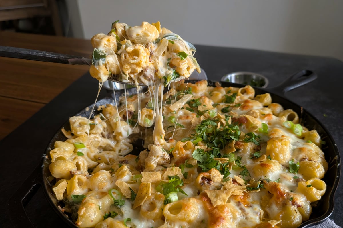 queso fundido mac and cheese